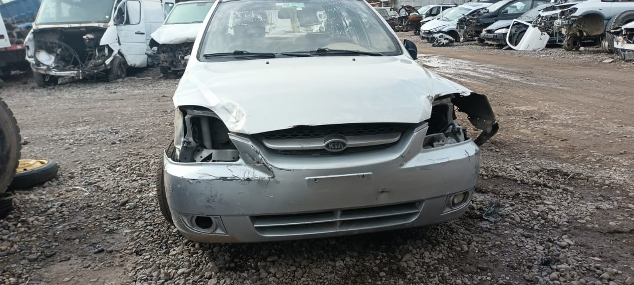  Kia RIO 2003    EN DESARME